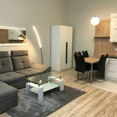 Bervia Apartman Szombathely Exterior photo
